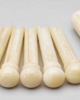 CHEVILLES OS CHAMEAU / CAMEL BONE BRIDGE PINS (SET OF 6)